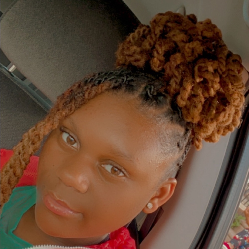 Meet your Posher, Kay